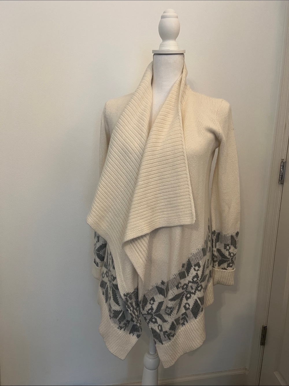 Cream Open-Front Cardigan Sweater with Gray Fair Isle Accent